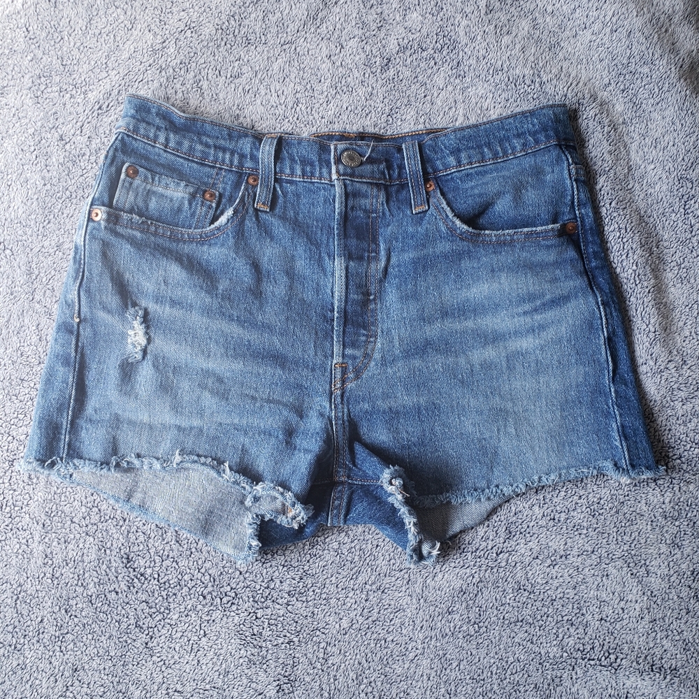 Levi Shorts